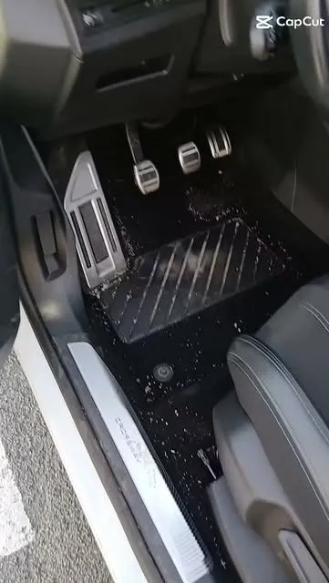 Vidéo : pédalier et tapis nettoyés