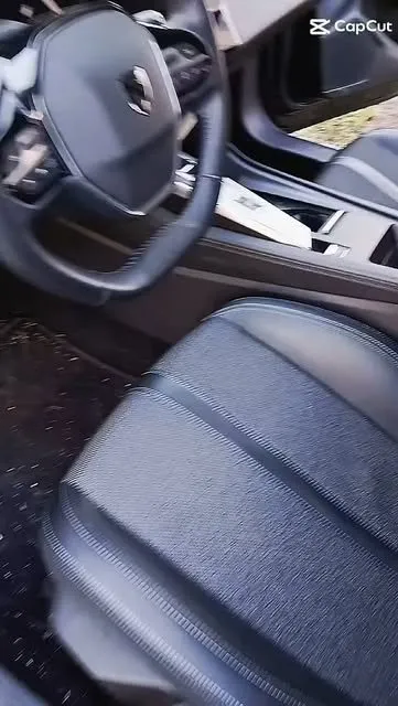 Vidéo : volant et siège conducteur